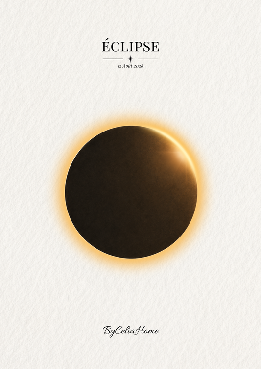 Visuel Éclipse représentant une éclipse solaire entourée d’un halo doré sur un fond blanc texturé.