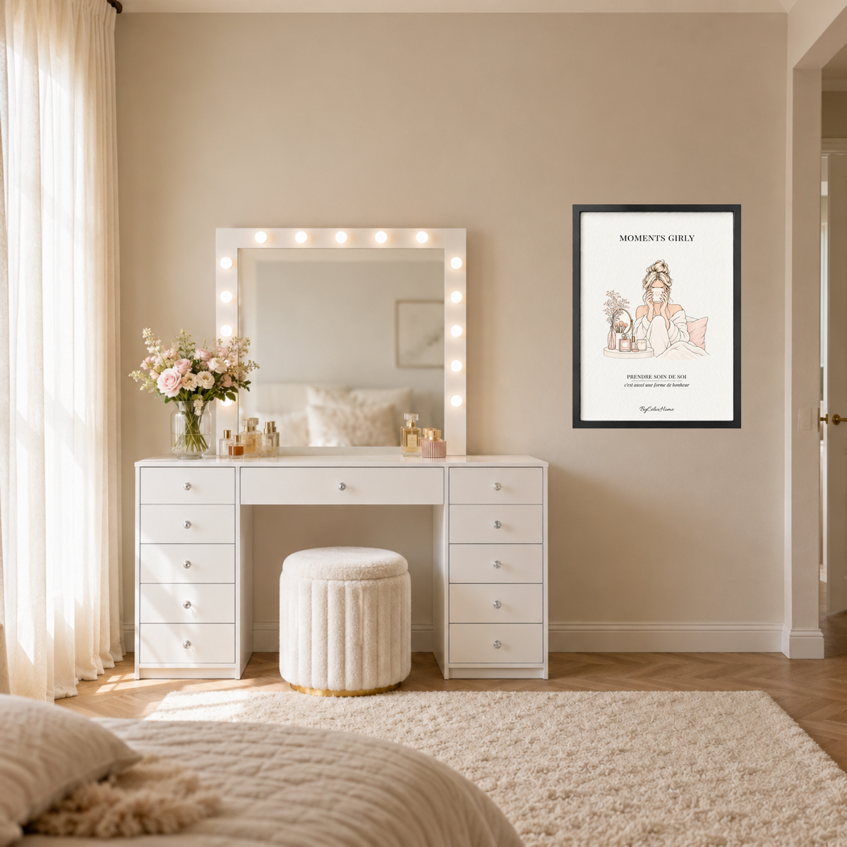Tableau Moments Girly [50× 70] dans un cadre [noir] accroché au mur.
